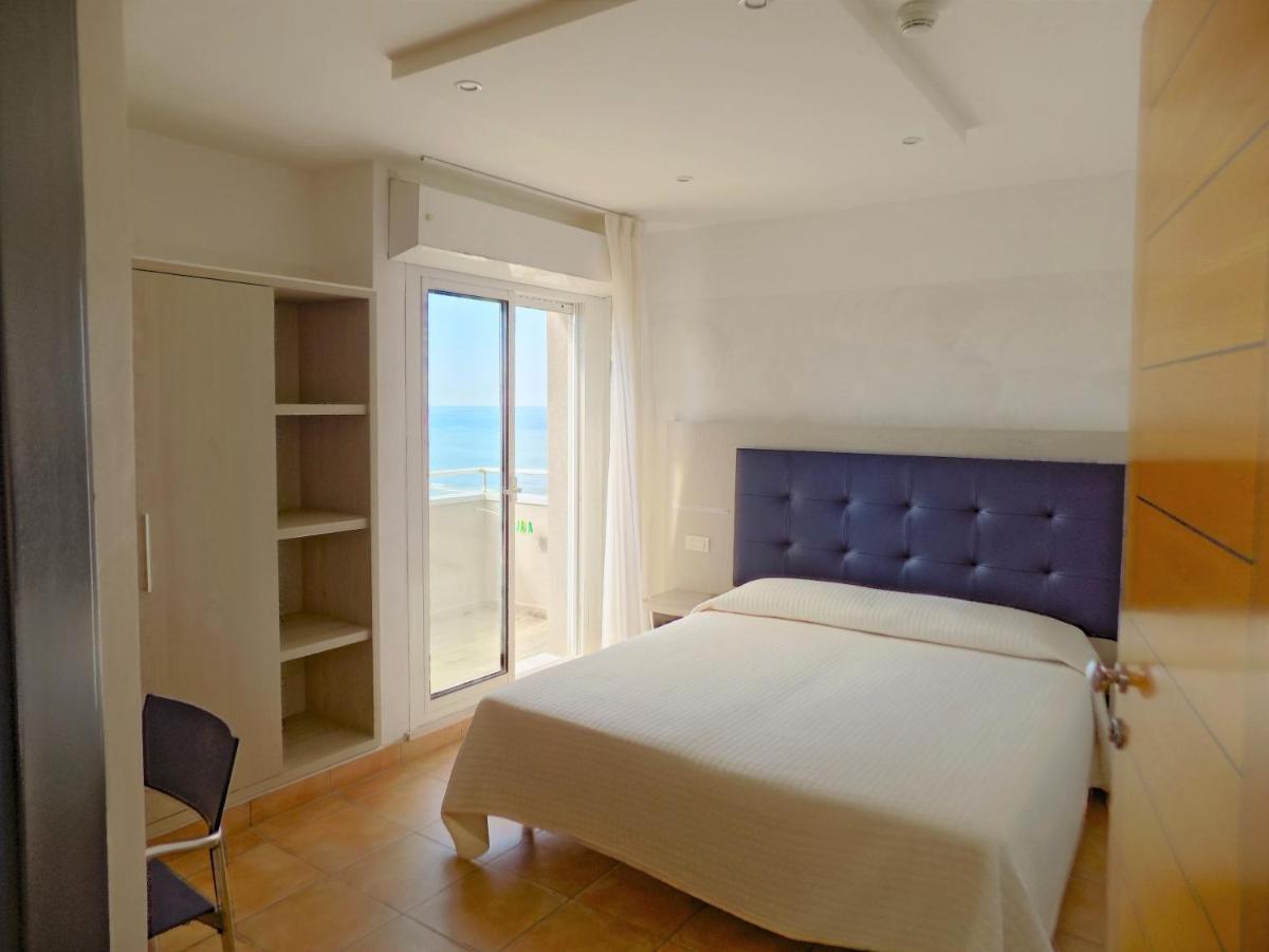 Hotel Diplomatic Riccione Exteriér fotografie