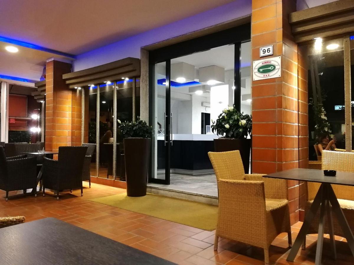 Hotel Diplomatic Riccione Exteriér fotografie