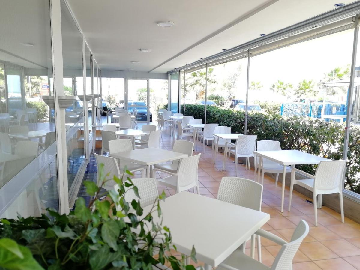 Hotel Diplomatic Riccione Exteriér fotografie