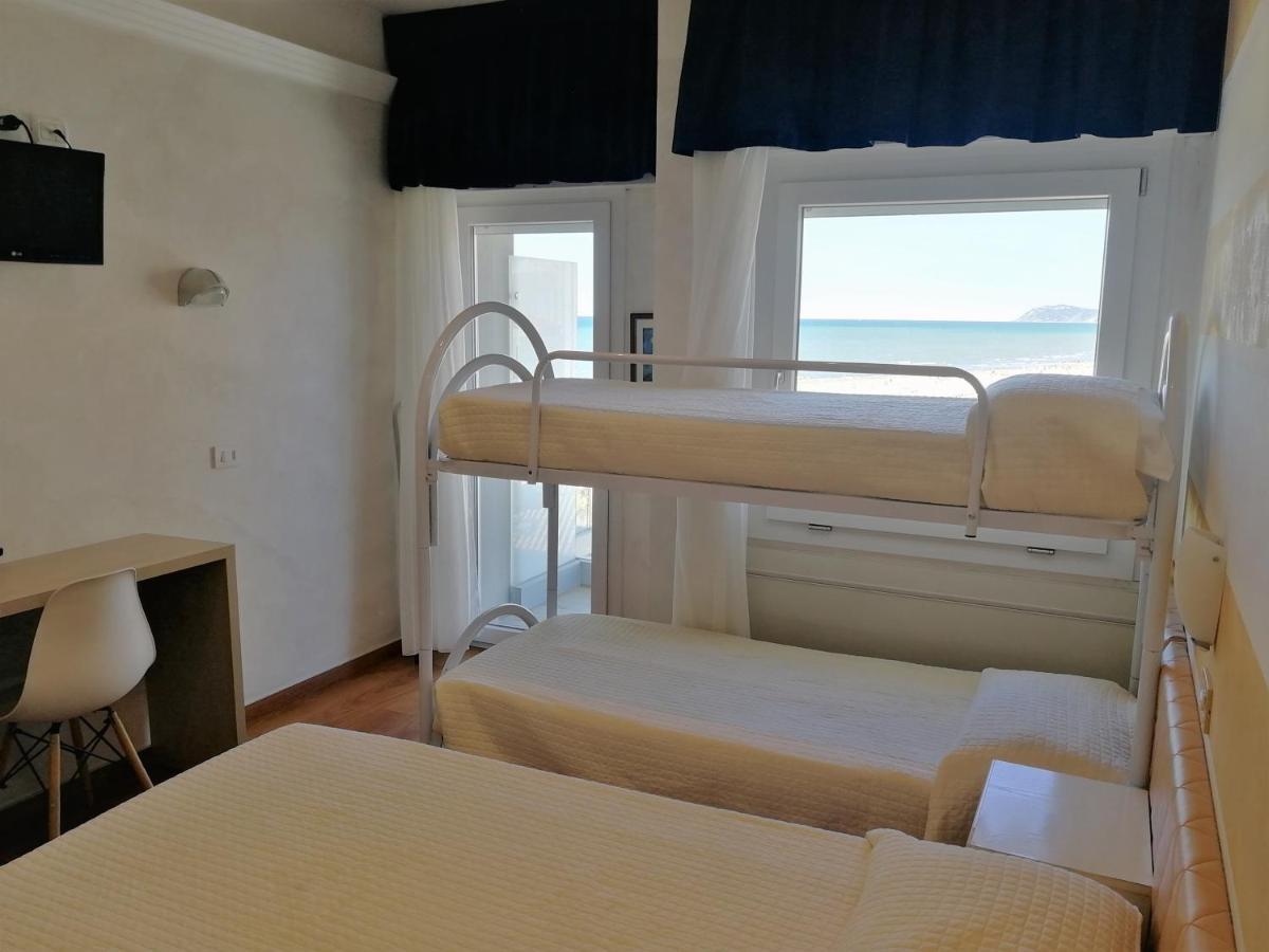 Hotel Diplomatic Riccione Exteriér fotografie