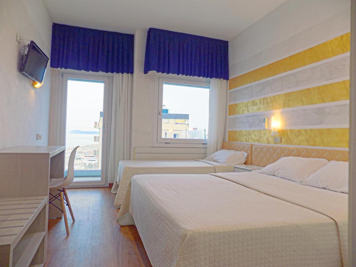Hotel Diplomatic Riccione Exteriér fotografie