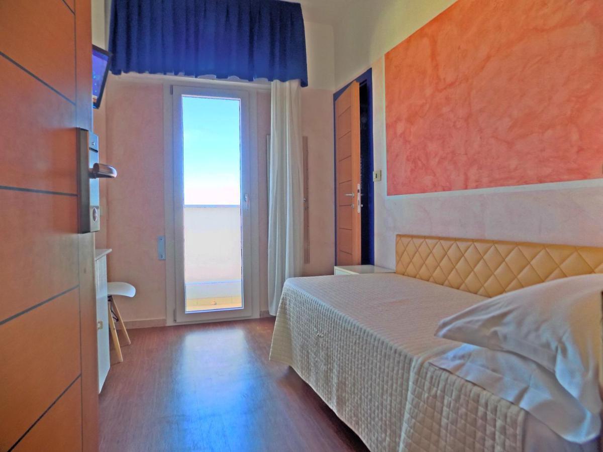 Hotel Diplomatic Riccione Exteriér fotografie