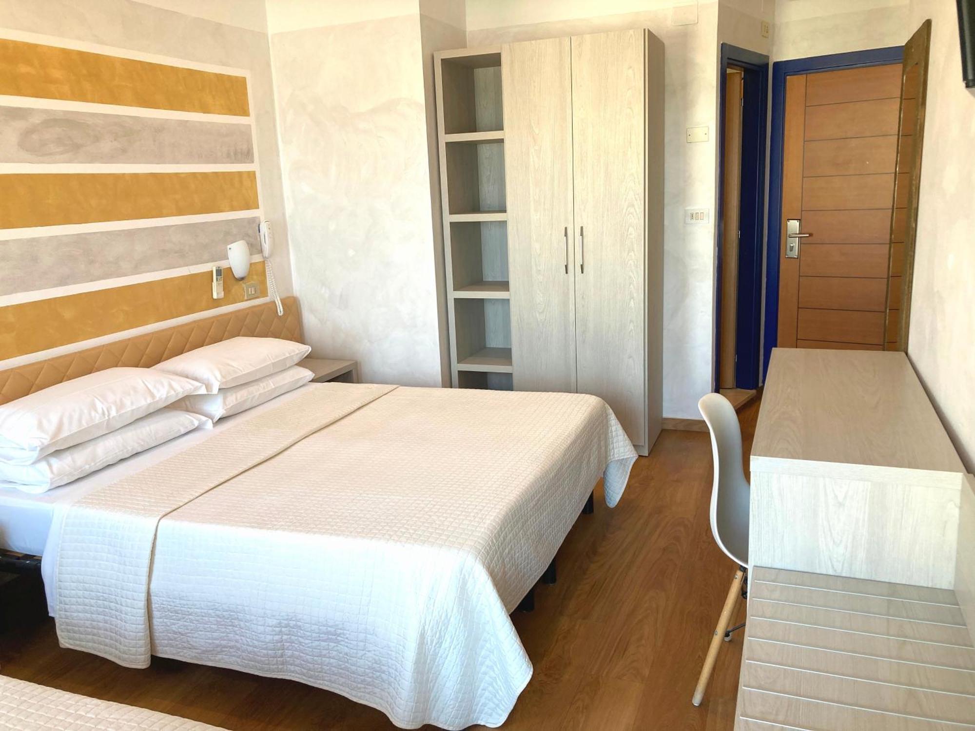 Hotel Diplomatic Riccione Exteriér fotografie