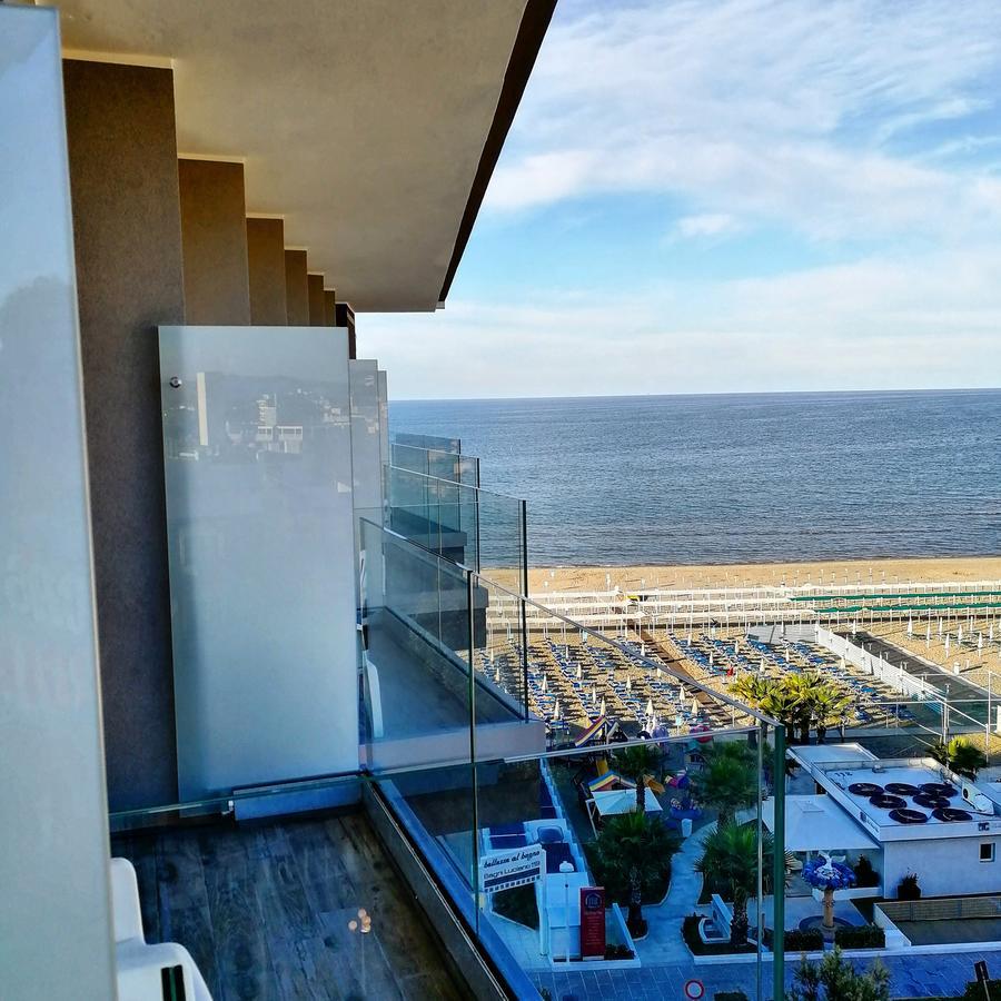 Hotel Diplomatic Riccione Exteriér fotografie